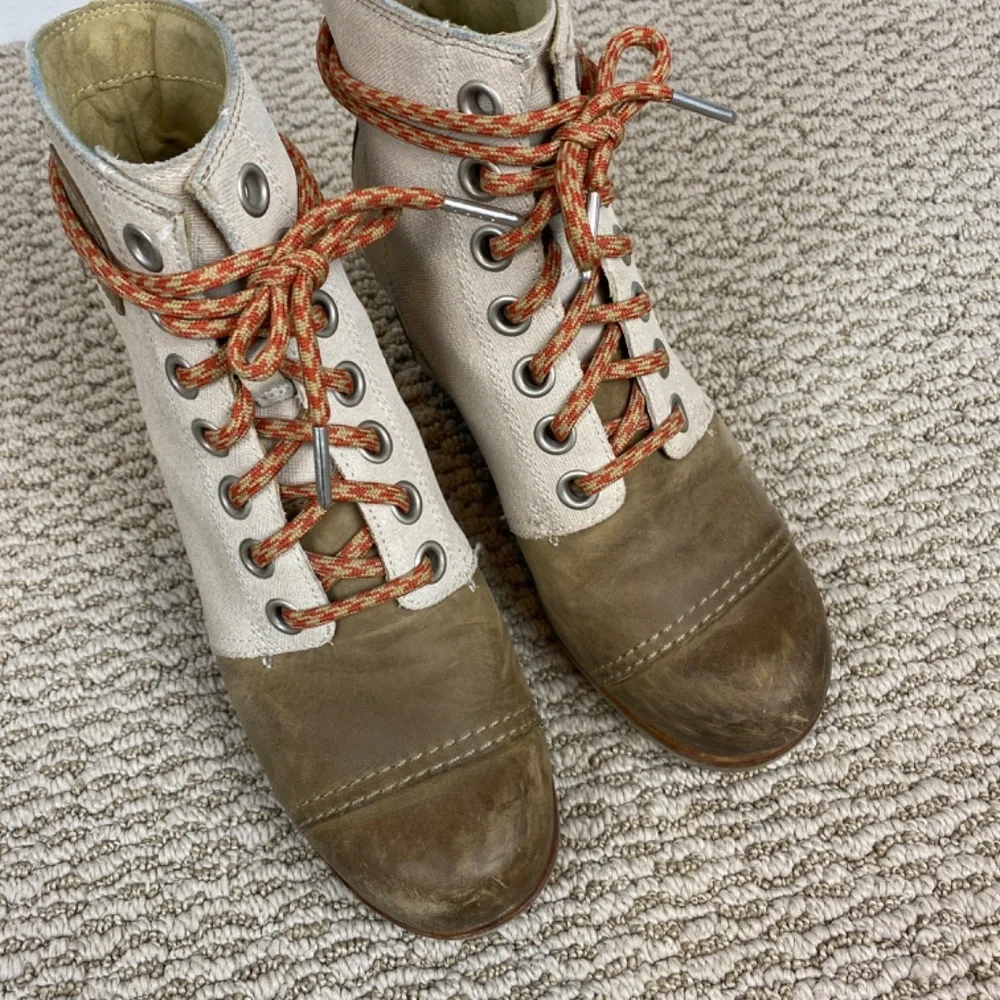 Sorel 1964 Premium Wedge Boot - Size 7